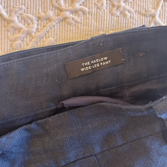 Madewell Tall Harlow Wide Leg Linen Pant in Navy in Tall - Picture 6 of 6